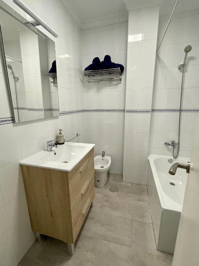 Apartamento Conil Playa & Centrico, Con Aire Acond Y Wifi -Solo Familias Y Parejas- コニル・デ・ラ・フロンテラ エクステリア 写真