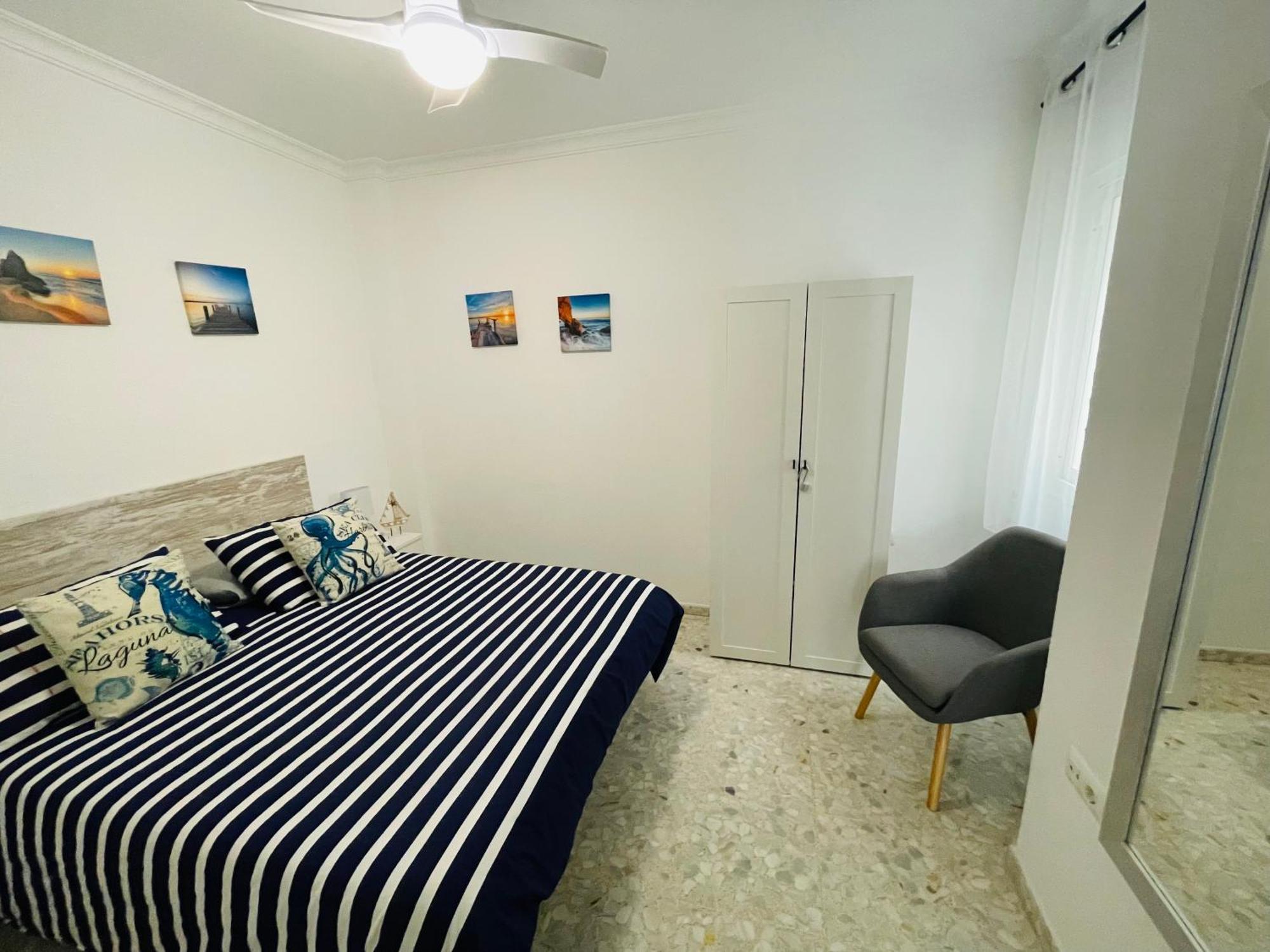 Apartamento Conil Playa & Centrico, Con Aire Acond Y Wifi -Solo Familias Y Parejas- コニル・デ・ラ・フロンテラ エクステリア 写真