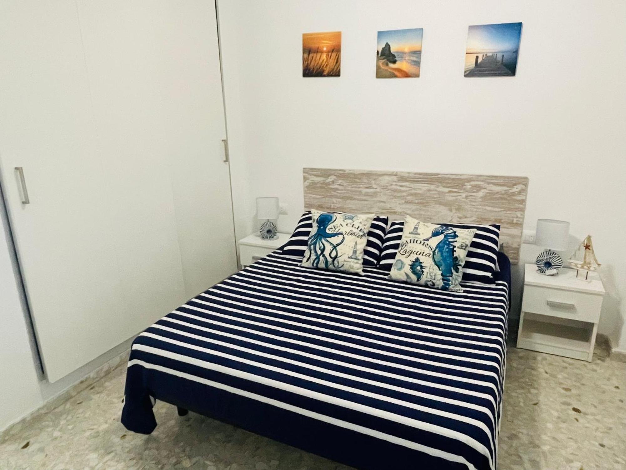 Apartamento Conil Playa & Centrico, Con Aire Acond Y Wifi -Solo Familias Y Parejas- コニル・デ・ラ・フロンテラ エクステリア 写真